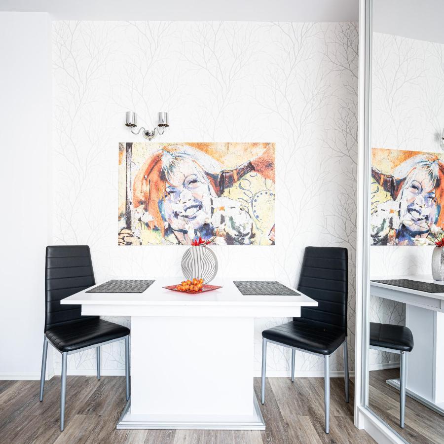 Apartament Saint Seven Segedyn Zewnętrze zdjęcie