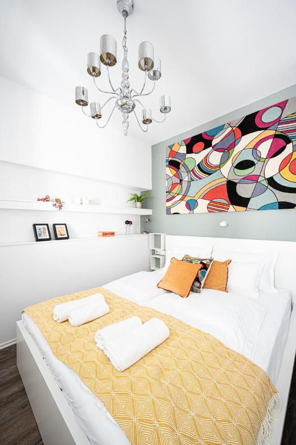 Apartament Saint Seven Segedyn Zewnętrze zdjęcie