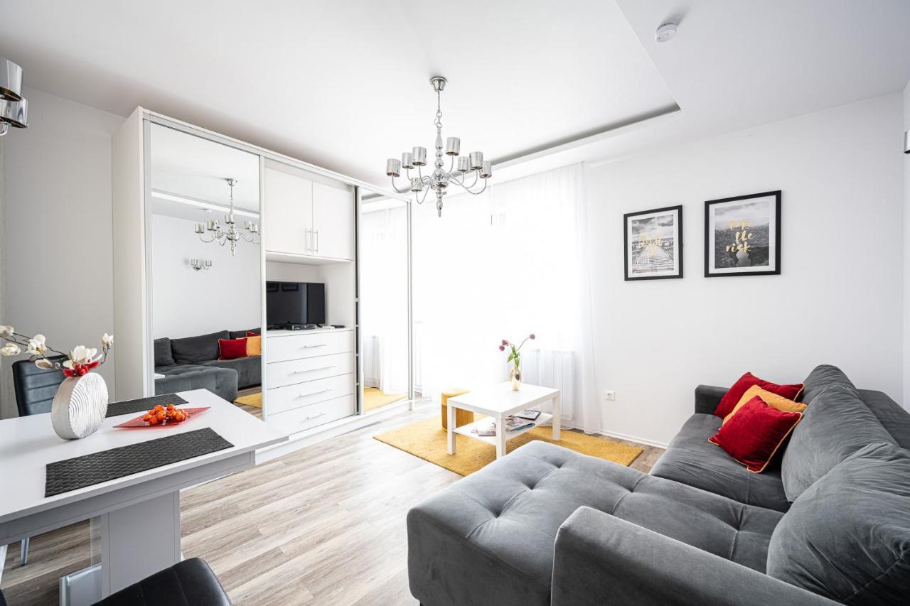Apartament Saint Seven Segedyn Zewnętrze zdjęcie